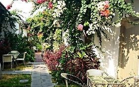 Sunshine Bungalow